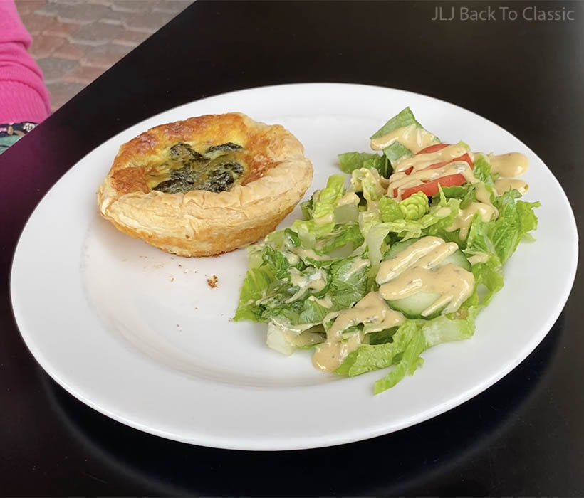 vlog lunch grain de cafe naples fl quiche and salad jljbacktoclassic