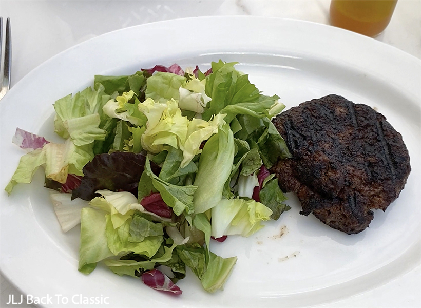 Clean Eating, Grilled Wagyu Patty, Lettuce, Campiello, Naples, FL JLJBackToClassic