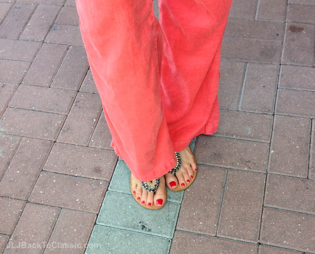 Classic-Preppy-Coral-Chinos-With-Thong-Sandals