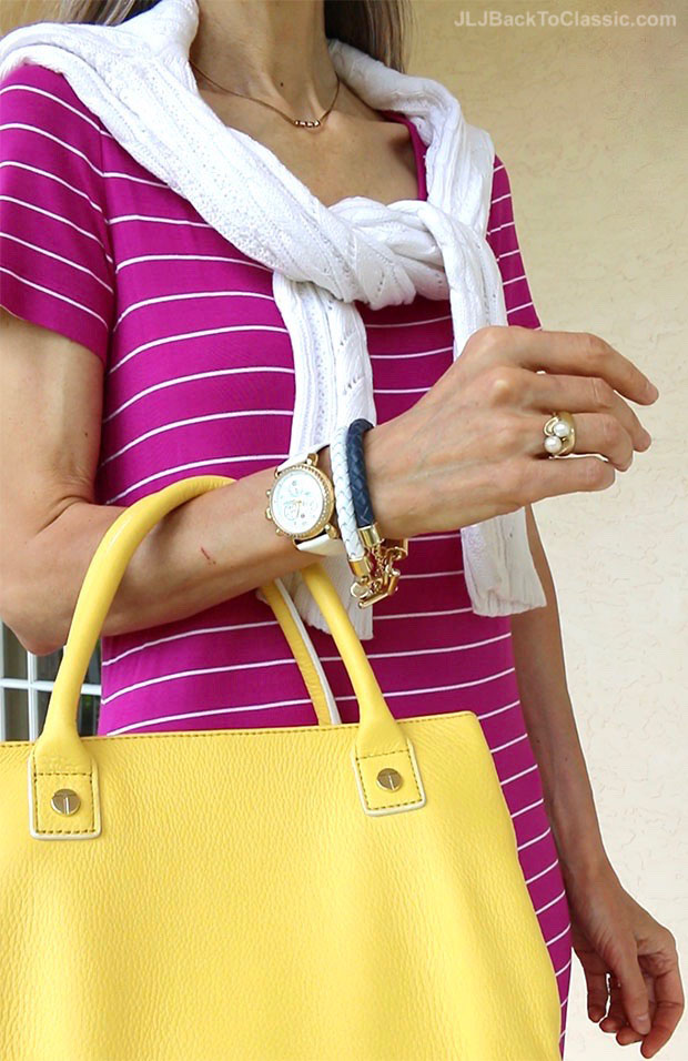 Classic-Fashion-Over-40-Magenta-Maxi-T-Shirt-Dress-Yellow-Bag