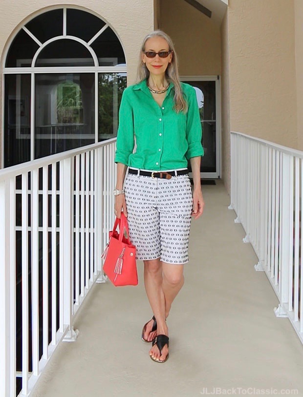 Classic-Fashion-Over-40-Over-50-Emerald-J-Crew-Shirt-Ann-Taylor-Shorts-Coral-Bag