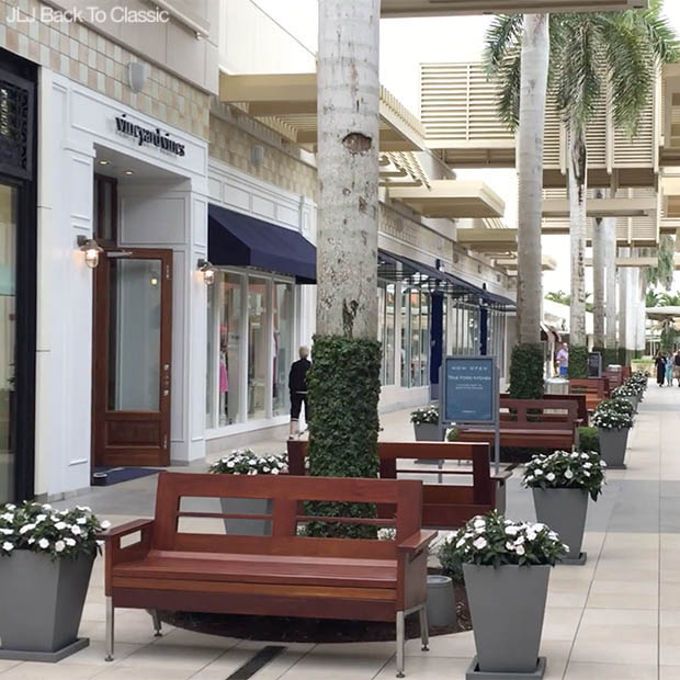Classic-Style-Fashion-Over-40-50-Vlog-Waterside-Shops-Naples-Florida