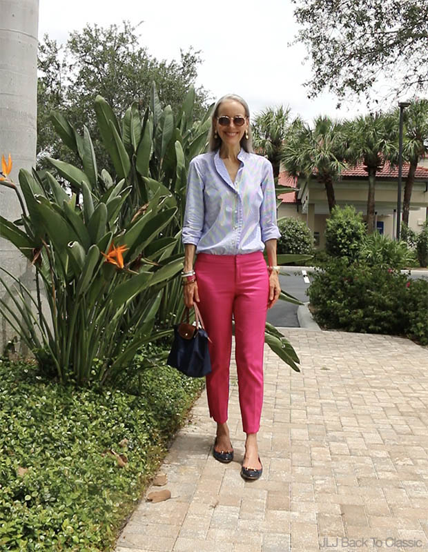 Preppy-Fashion-Over-40-Blue-Striped-Shirt-Pink-Pants-Longchamp-Le-Pliage