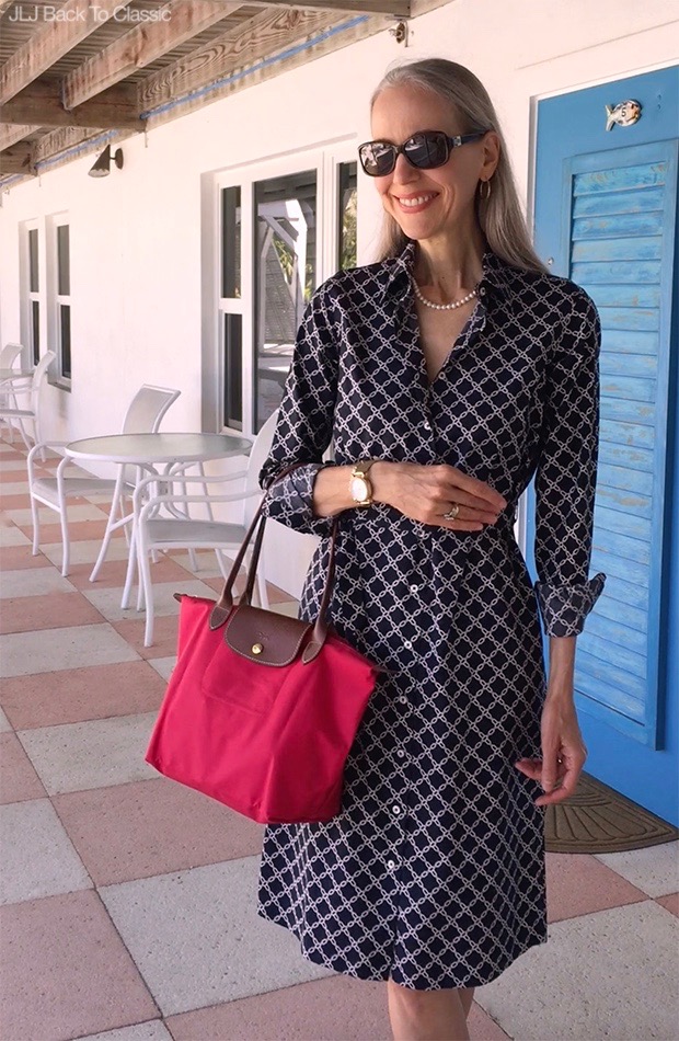 Classic-Fashion-Style-Over-40-Brooks-Brothers-Shirtdress-Longchamp-Red-Le-Pliage