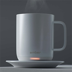 ember-white-ceramic-mug-conveniently-keeps-your-coffee-warm