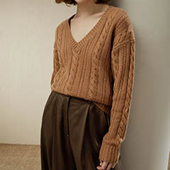 brown cableknit wool-cashmere sweater lilysilk