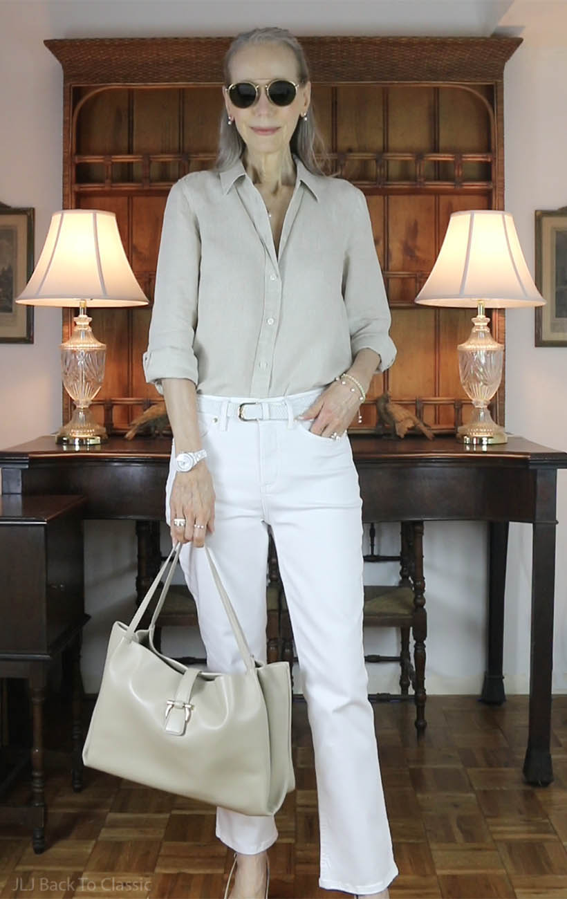 ferragamo-stone-large-leather-tote-oatmeal-linen-shirt-white-jeans-ootd-4