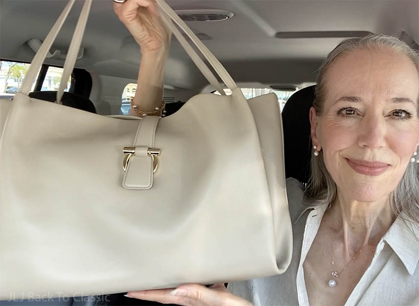 florida-classic-fashion-influencer-janis-lyn-johnson-reviews-ferragamo-large-leather-tote-1