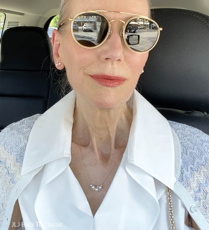 florida-classic-style-influencer-janis-lyn-johnson-ray-ban-double-bridge-round-sunglasses