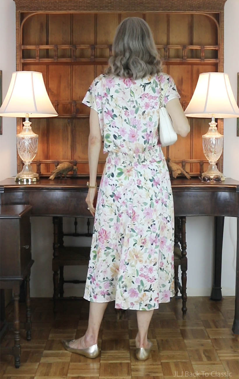 prada-re-edition-2005-goelia-floral-silk-blouse-and-skirt-ootd-3