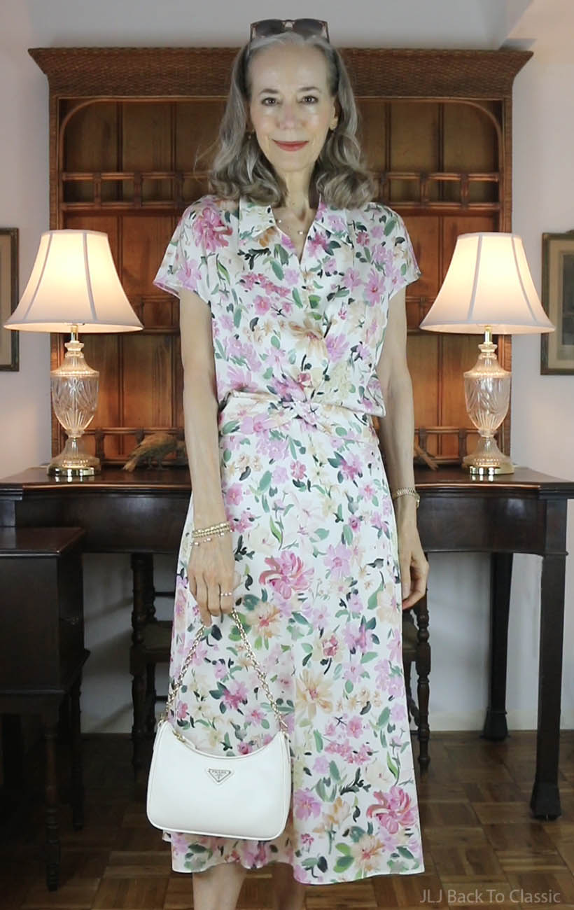 prada-re-edition-2005-goelia-floral-silk-blouse-and-skirt-ootd-5