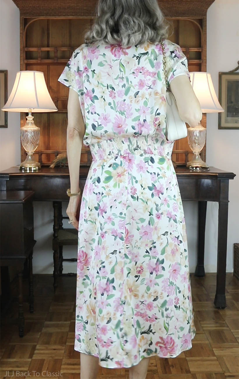 prada-re-edition-2005-goelia-floral-silk-blouse-and-skirt-ootd-6
