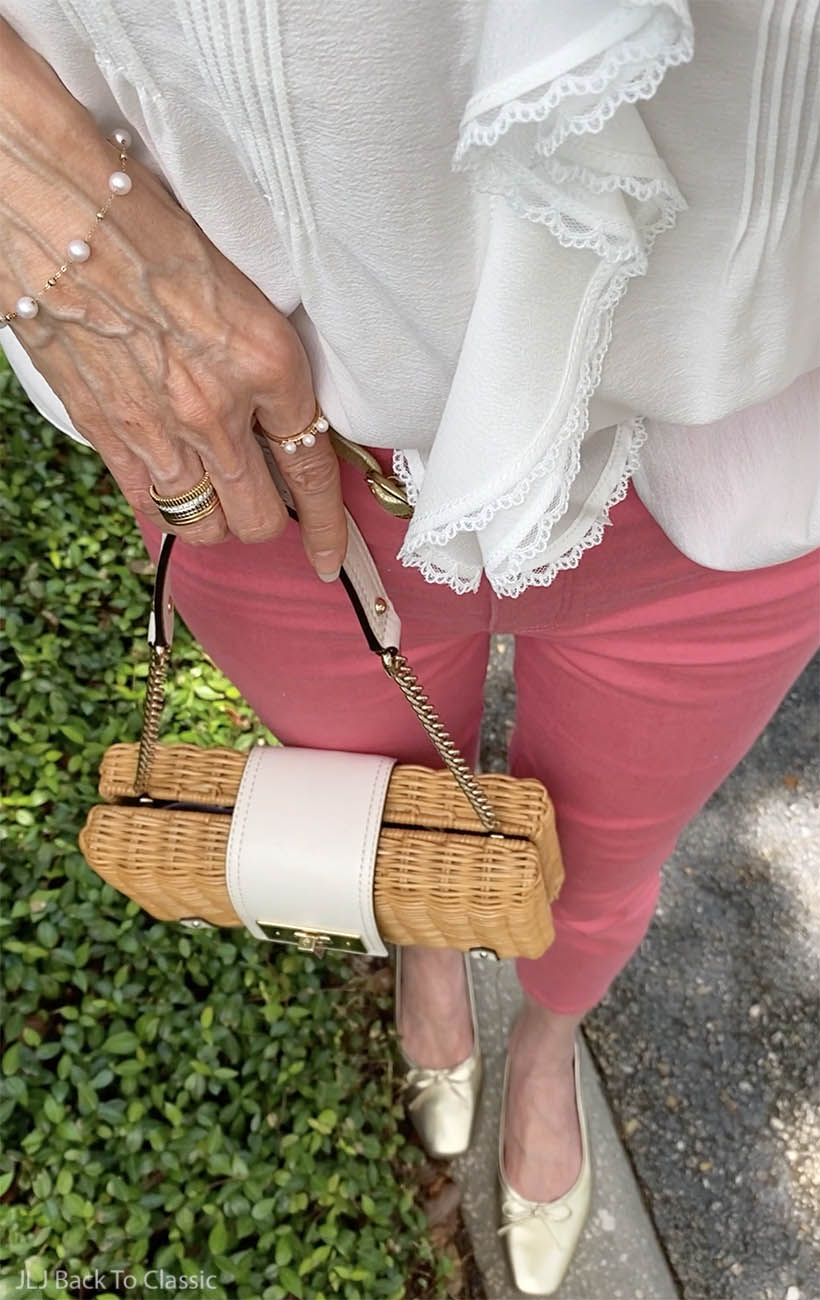 white-ruffle-top-coral-jeans-gold-ballet-flats-wicker-bag-ootd-5