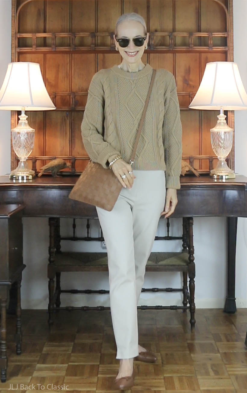 everyday-elegance-quince-organic-cableknit-sweater-woven-leather-crossbody-7