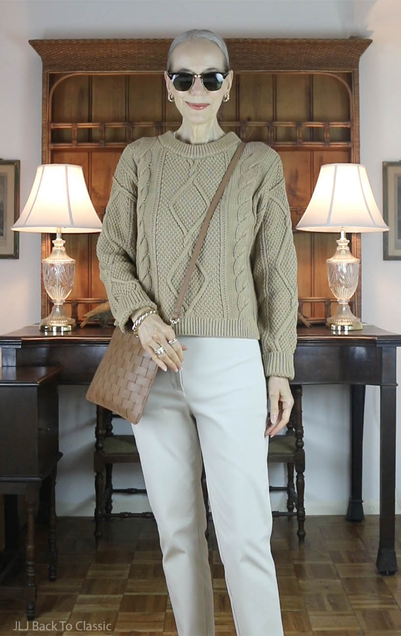 everyday-elegance-quince-organic-cableknit-sweater-woven-leather-crossbody-8a