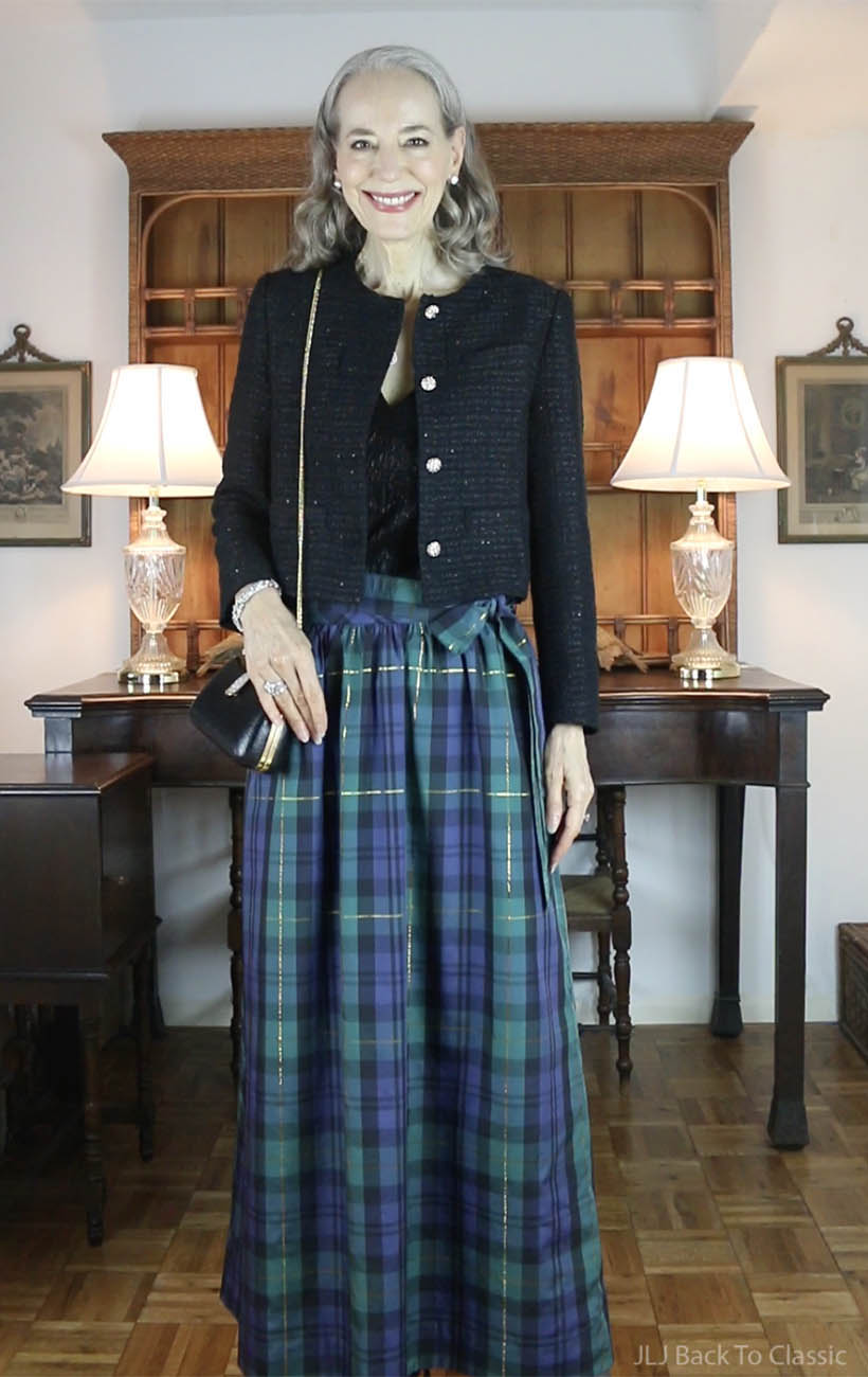 Blackwatch-Plaid-Maxi-Skirt-Black-Cropped-Lady-Jacket-OOTD-5