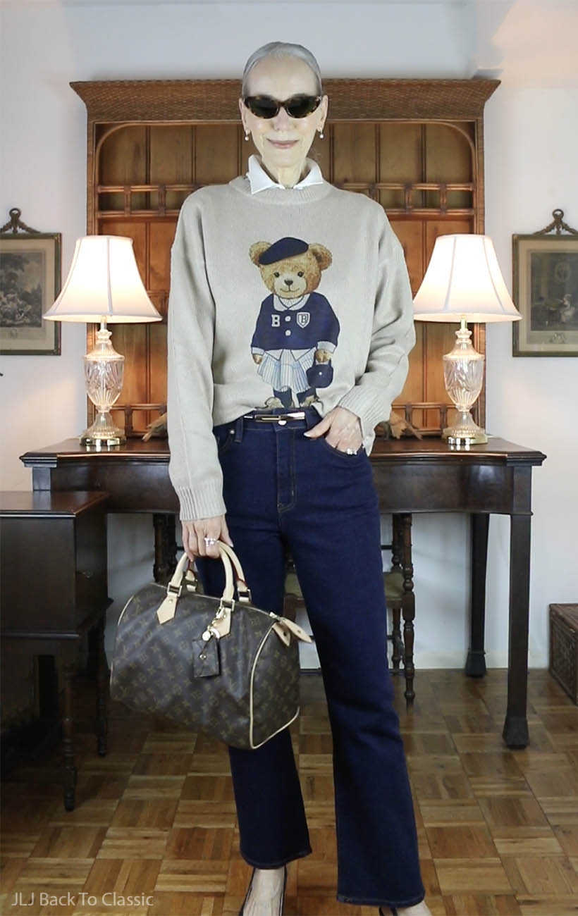 louis-vuitton-monogram-speedy-30-bear-sweater-ootd-2