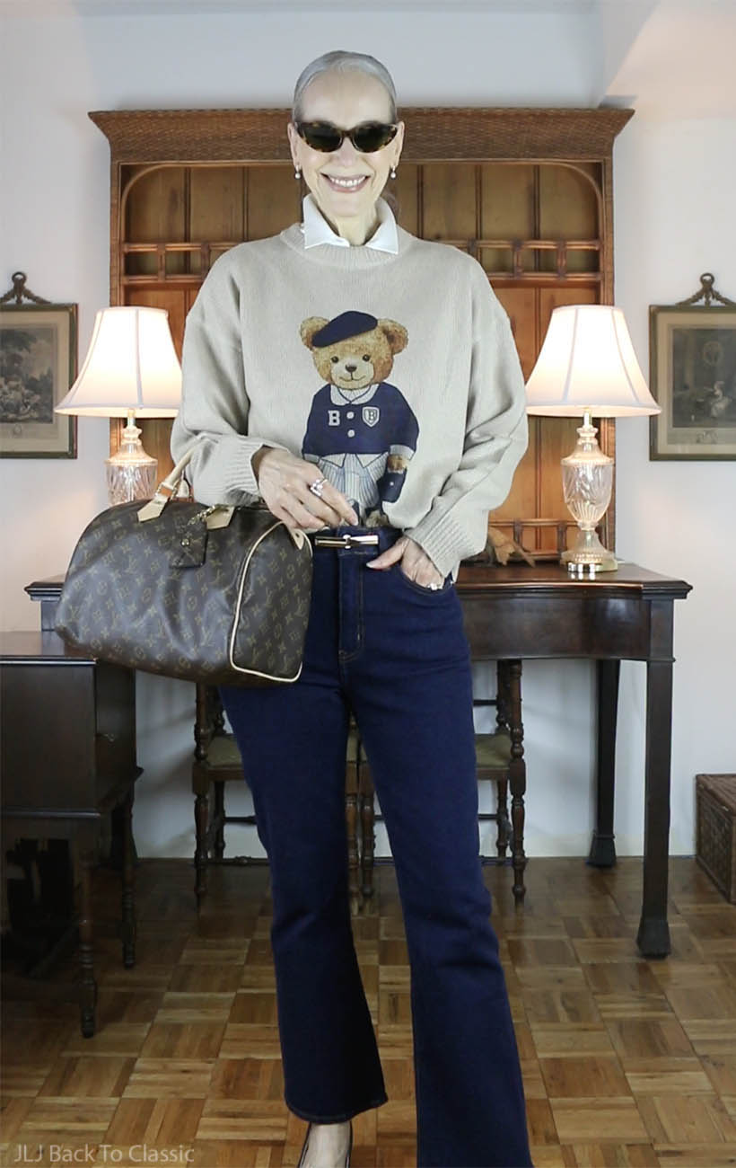 louis-vuitton-monogram-speedy-30-bear-sweater-ootd-5