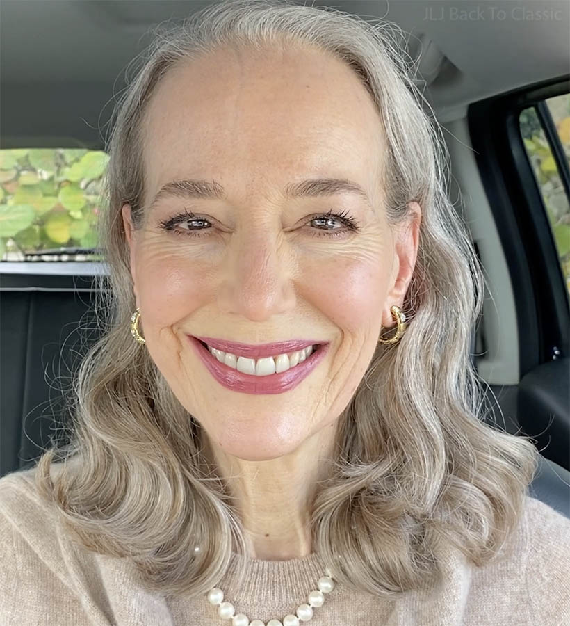 clean-classic-beauty-gabriel-dualpowder-foundation-claylipstick-chocolatebrown-eyeshadow-janis-lyn-johnson-2b