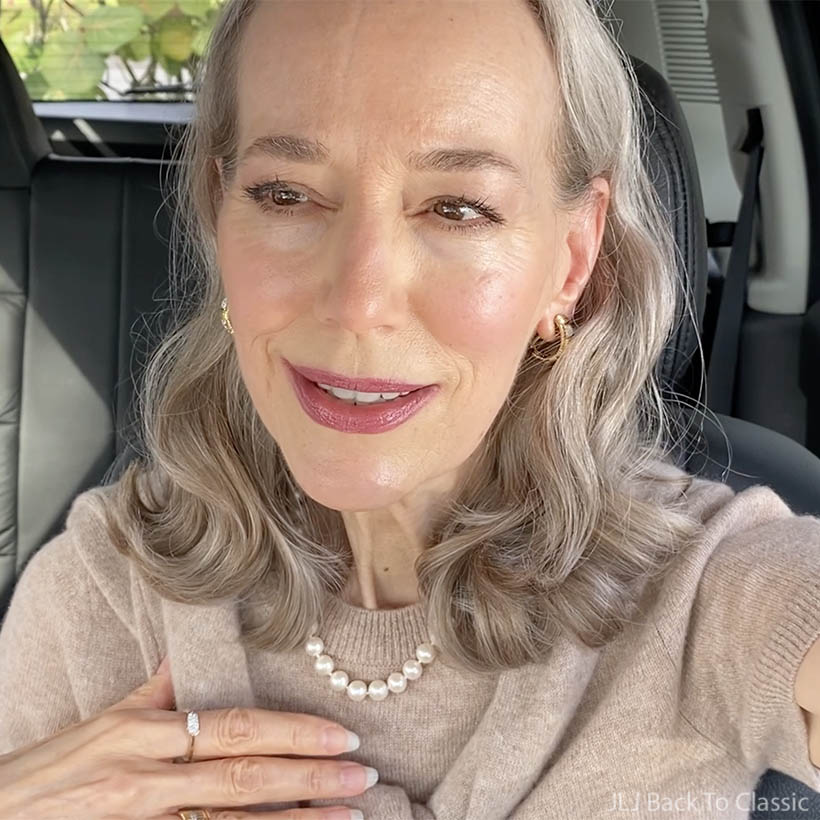 clean-classic-beauty-gabriel-dualpowder-foundation-claylipstick-chocolatebrown-eyeshadow-janis-lyn-johnson-3