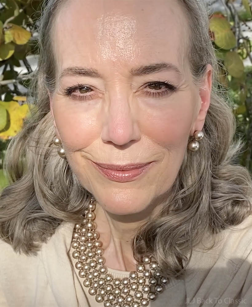 suntegrity-5in1-spf30-bbcream-on-timeless-style-content-creator-janis-lyn-johnson