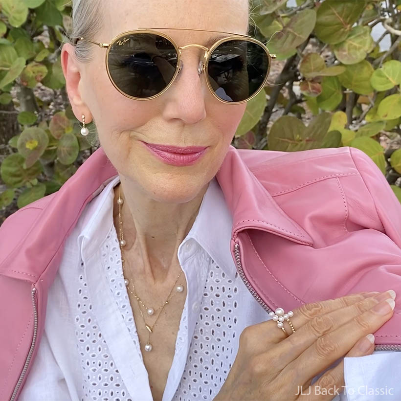 ray-ban-classic-round-double-bridge-sunglasses-on-65-influencer-janis-lyn-johnson