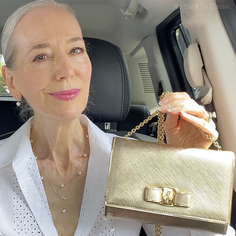 timeless-style-ferragamo-vara-bow-bag-gold-metallic-saffiano-leather-janislyn-johnson