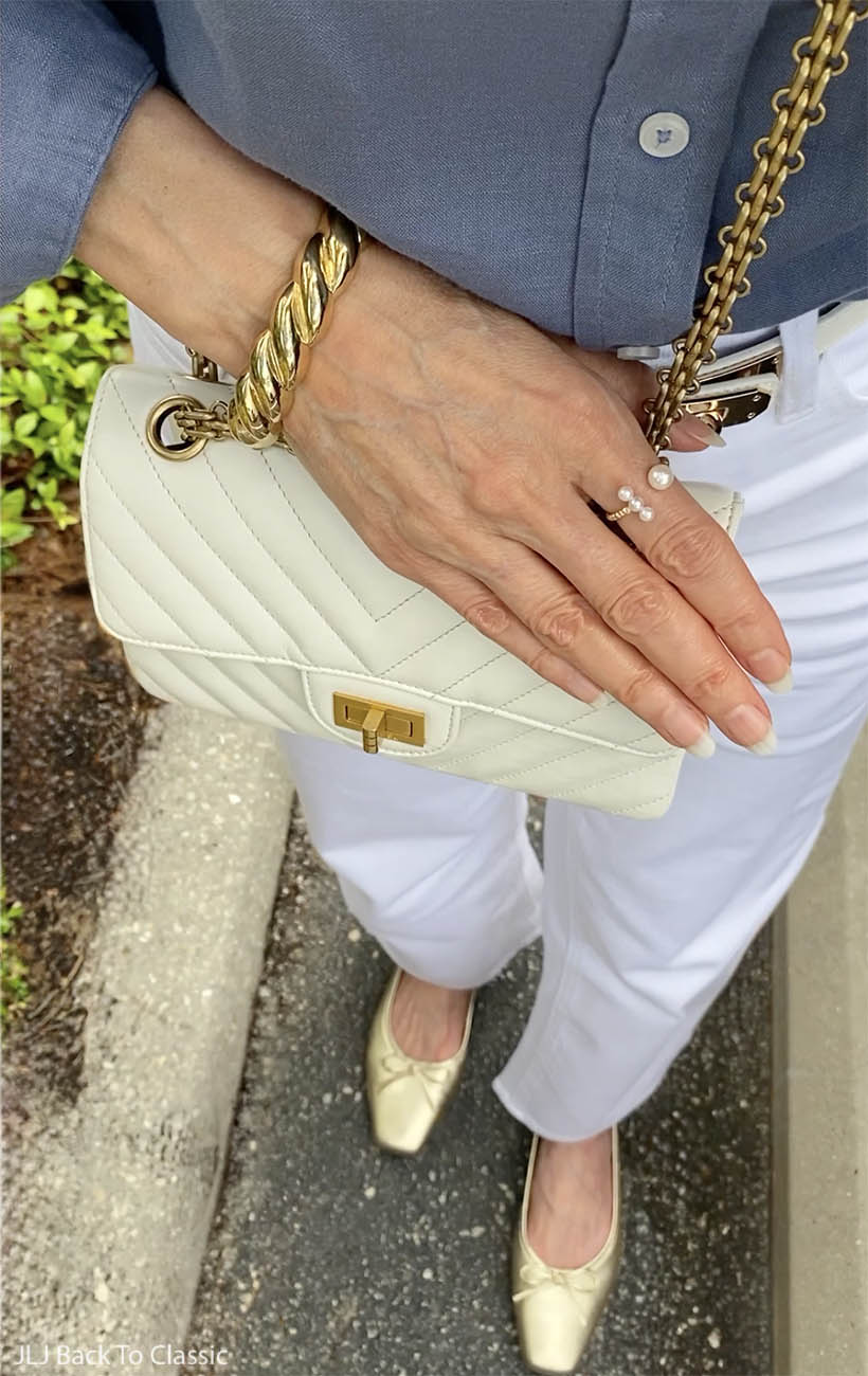 chanel-aged-calfskin-quilted-2.55-reissue-mini-flap-quince-blue-linen-shirt-4