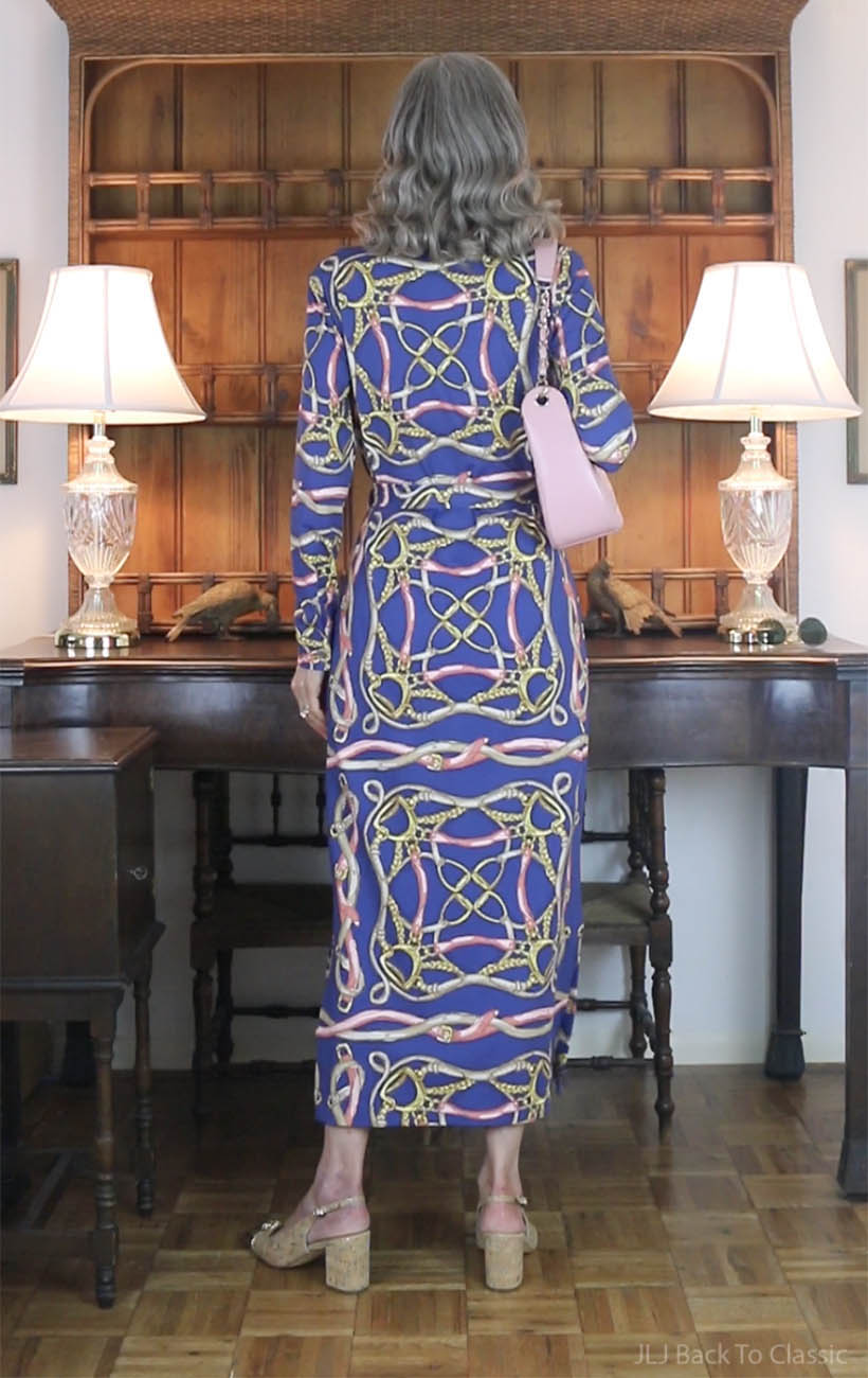 chanel-pinkcaviar-sac-divers-shoulderbag-j.mclaughlin-blue-equestrian-print-maxidress-jljbacktoclassic-3