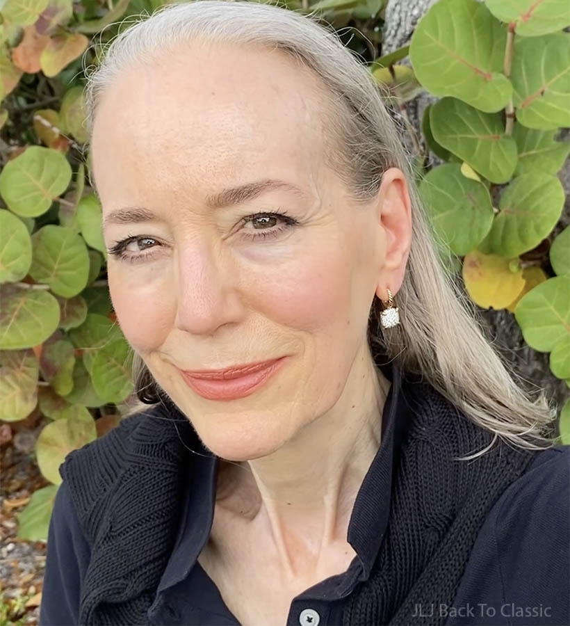 giorgio-armani-vintage-clip-on-sunglasses-on-65-influencer-janis-lyn-johnson-2