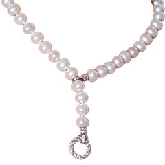 gingiberi-sterlingsilver-faux-diamond-9-10.5mm-aa-freshwater-pearl-necklace-circle-pendant-2