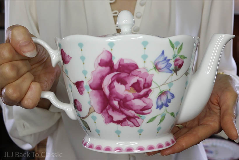 aynsley-peony-windsor-footed-teapot-unboxing-jljbacktoclassic-3