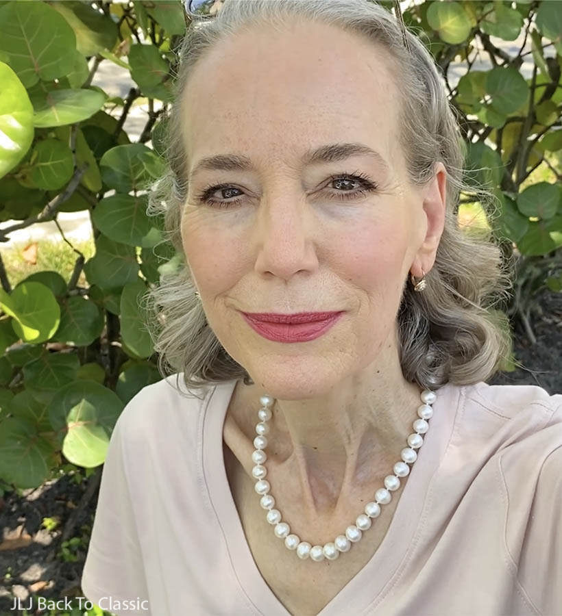 over-60-beauty-jane-iredale-mineral-foundation-janis-lyn-johnson