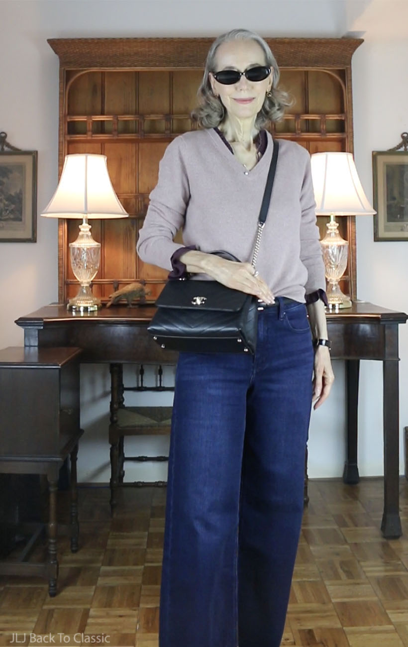 chanel-chevron-chic-tophandle-bag-vintage-pink-cashmere-sweater-dark-wash-jeans-8