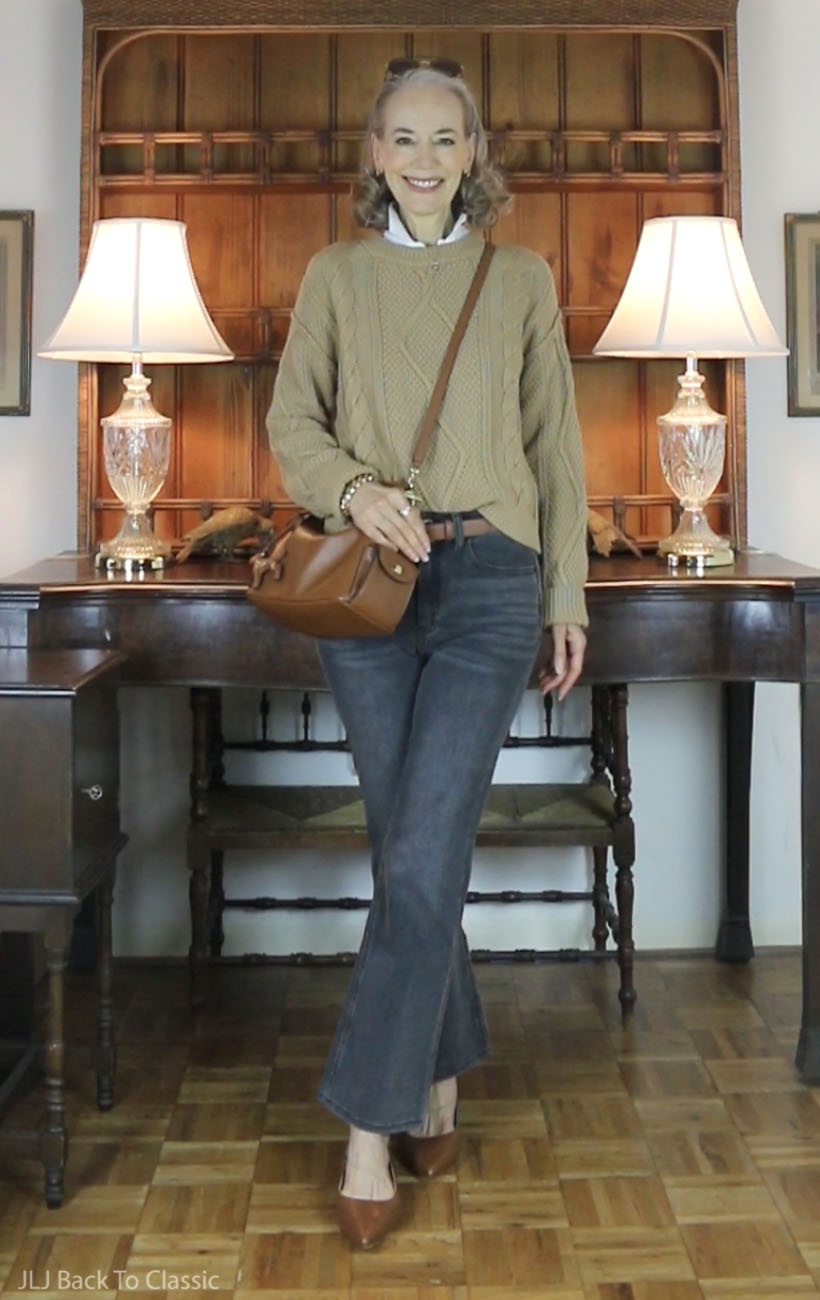 timeless-style-influencer-janislynjohnson-ralph-lauren-blaike-bag-quince-bella-kickflare-jeans-5