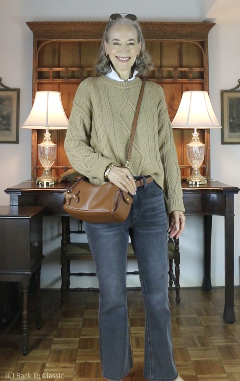 timeless-style-influencer-janislynjohnson-ralph-lauren-blaike-bag-quince-bella-kickflare-jeans-9